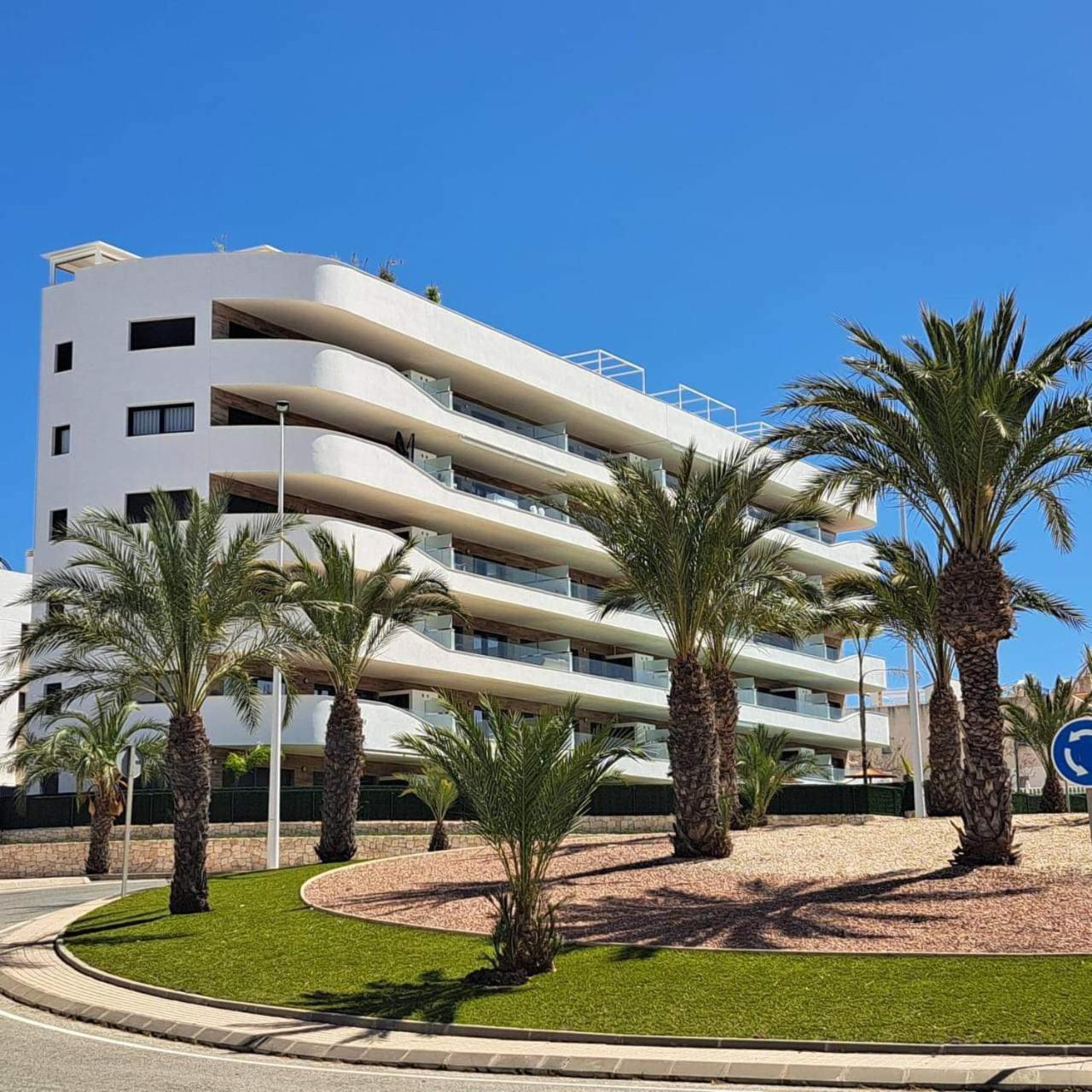 Spanish Sun - 500 M From The Beach Arenales del Sol Exterior foto